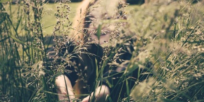 Child In the grass